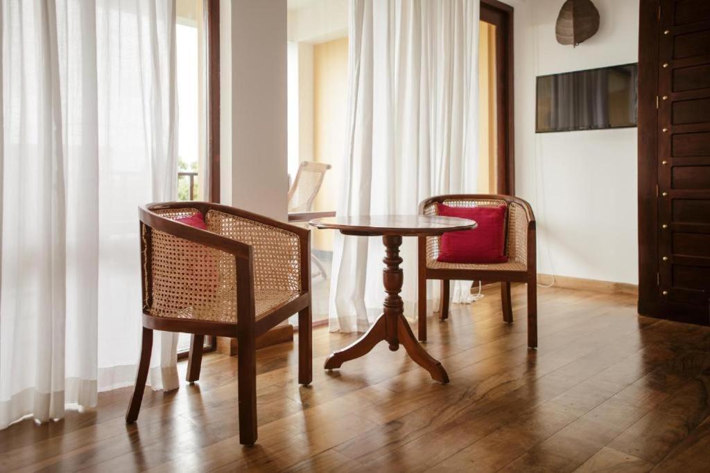 Thaulle Ayurveda Resort - Yala Tissamaharama Ngoại thất bức ảnh