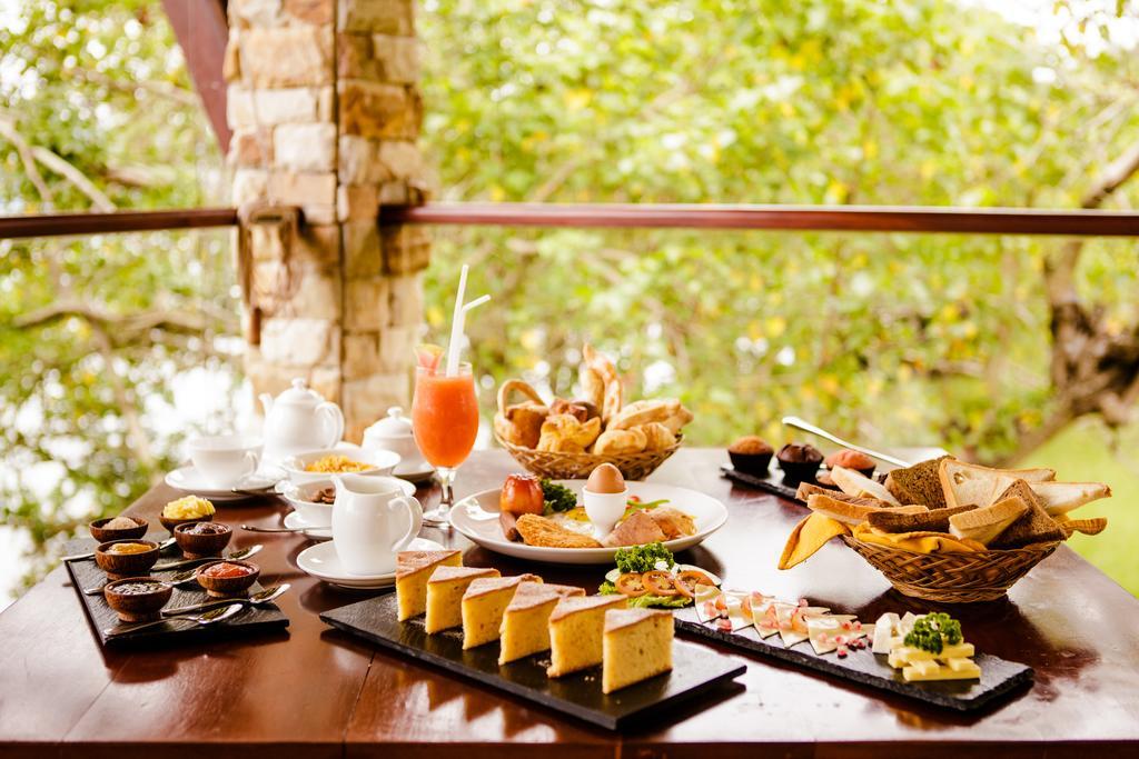 Thaulle Ayurveda Resort - Yala Tissamaharama Ngoại thất bức ảnh